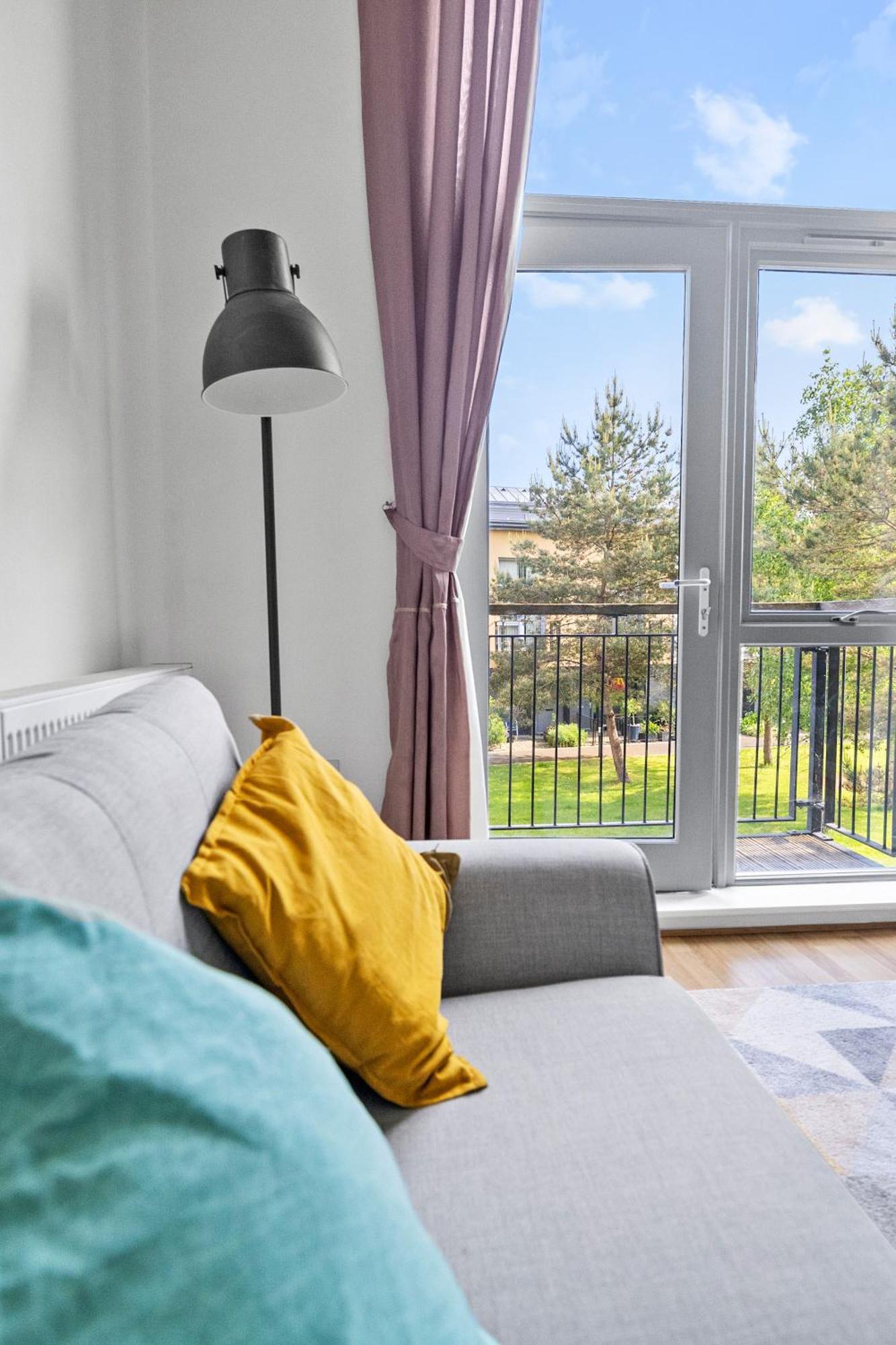Spacious House By Quay - Sleeps 7 - Free Parking 플리머스 외부 사진